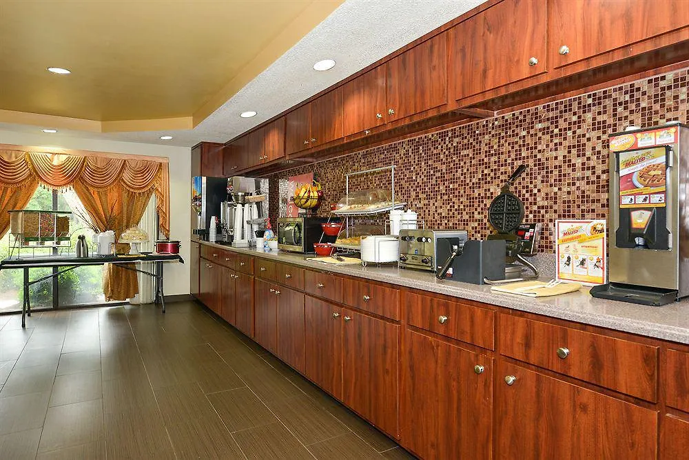 Red Roof Inn & Suites Savannah Gateway Georgetown United States