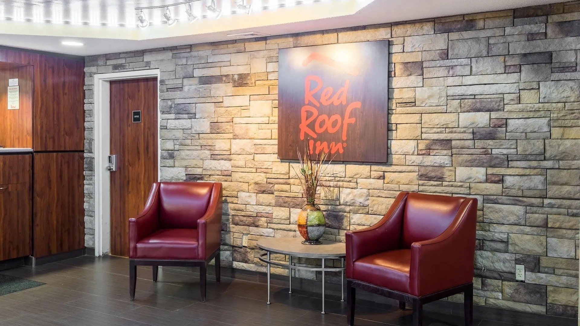 Hotel Red Roof Inn & Suites Savannah Gateway Georgetown