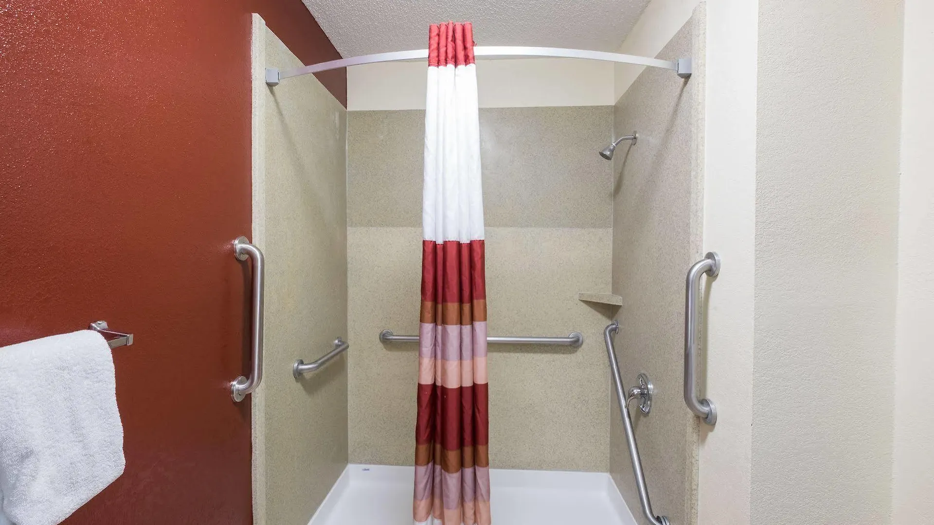 Red Roof Inn & Suites Savannah Gateway Georgetown United States