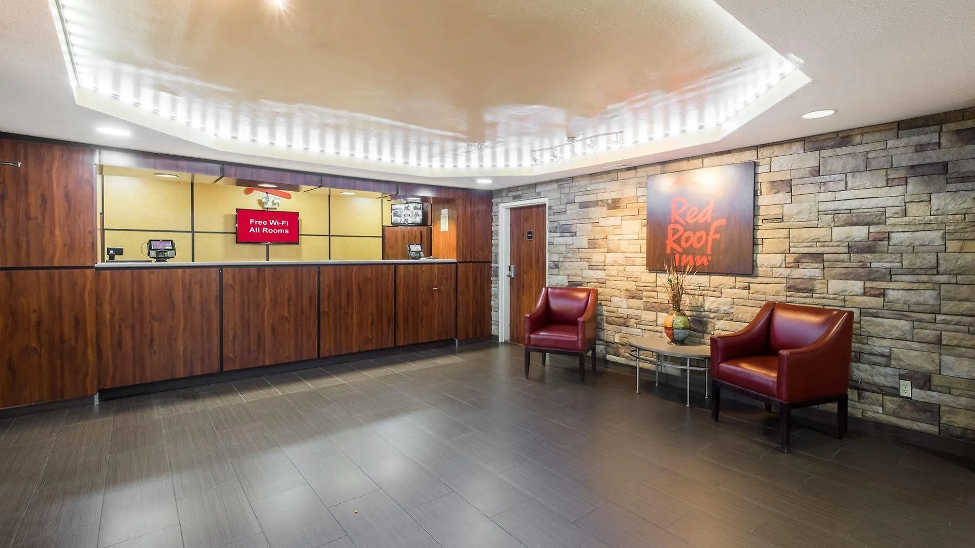 Red Roof Inn & Suites Savannah Gateway Georgetown 3*,