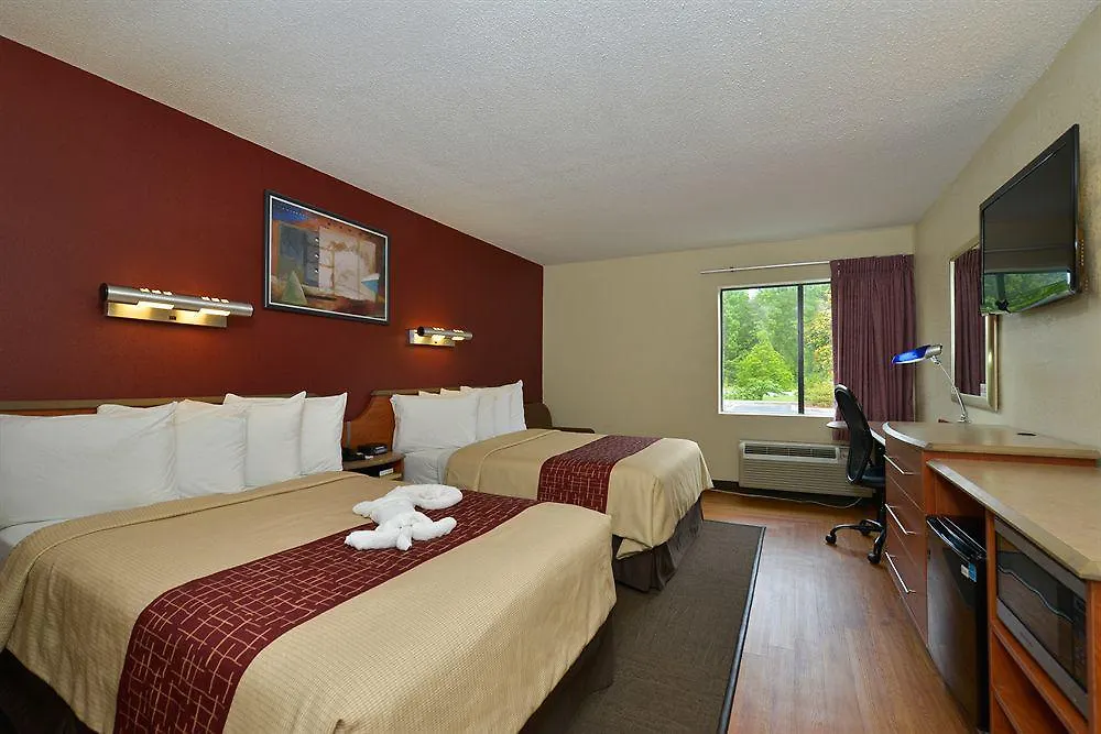 Red Roof Inn & Suites Savannah Gateway Georgetown 3*,  United States